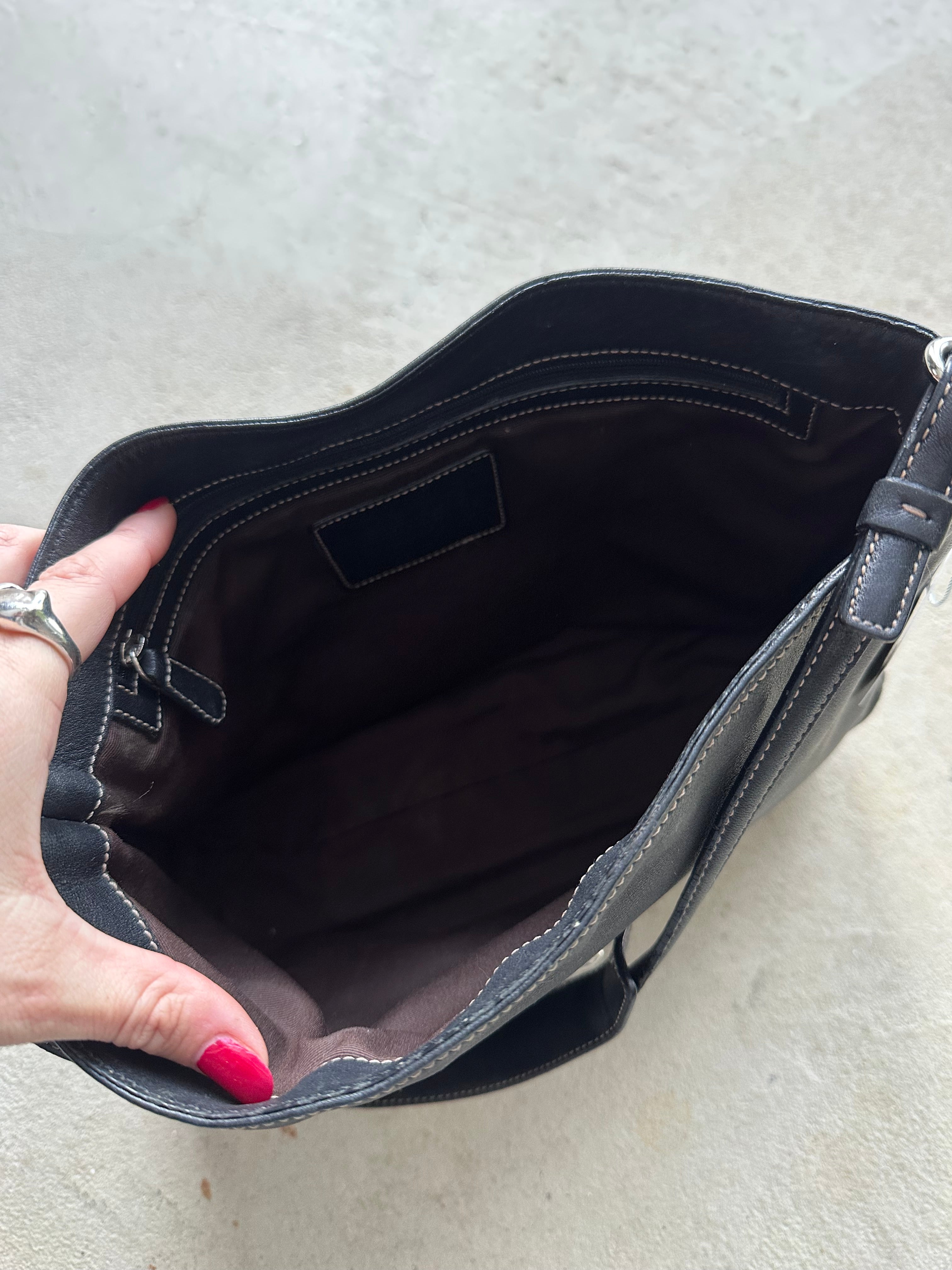 vintage y2k coach black leather shoulder bag 13