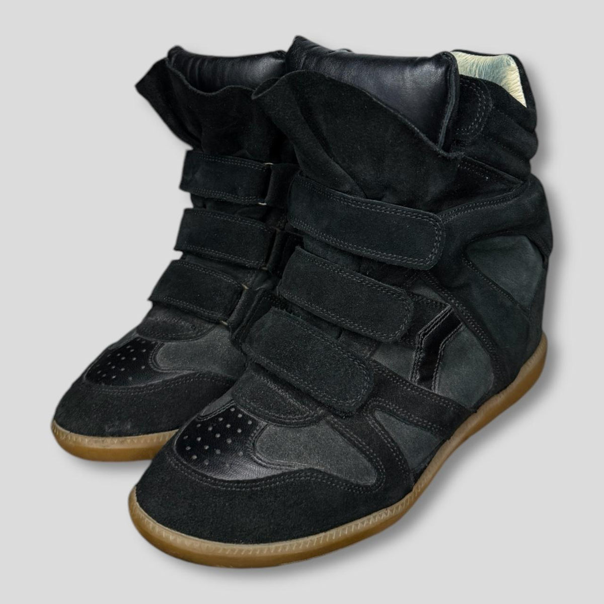 Isabel Marant Women's Black and Grey Trainers