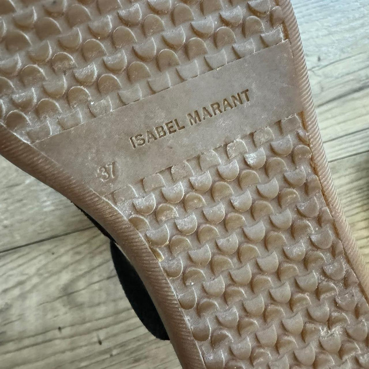 Isabel Marant Bekett Wedge Sneakers – Black & Cream