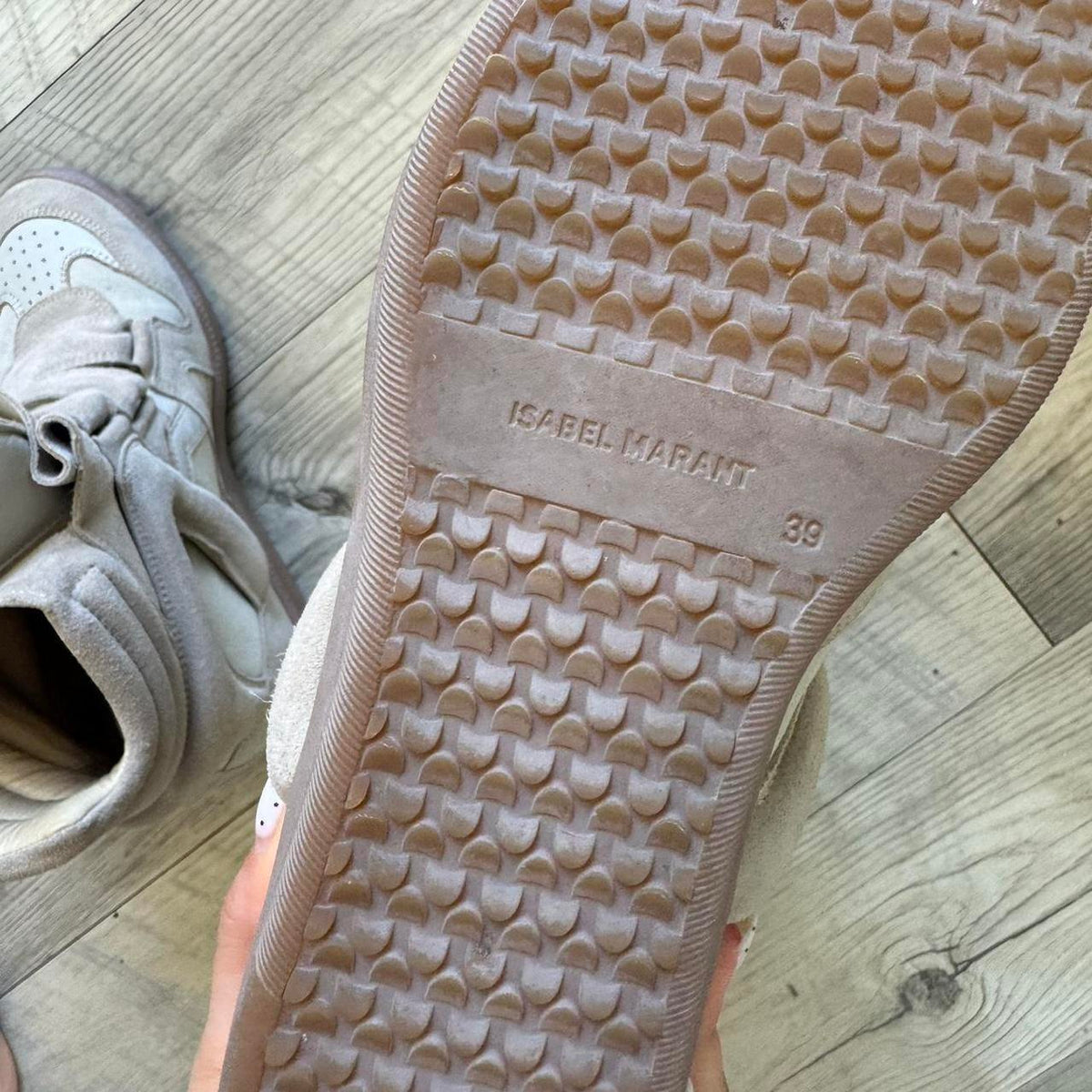 Isabel Marant Women's Cream and Tan Trainers