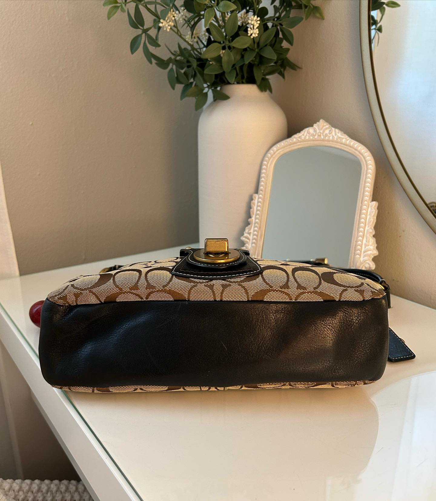 black and tan coach vintage bag
