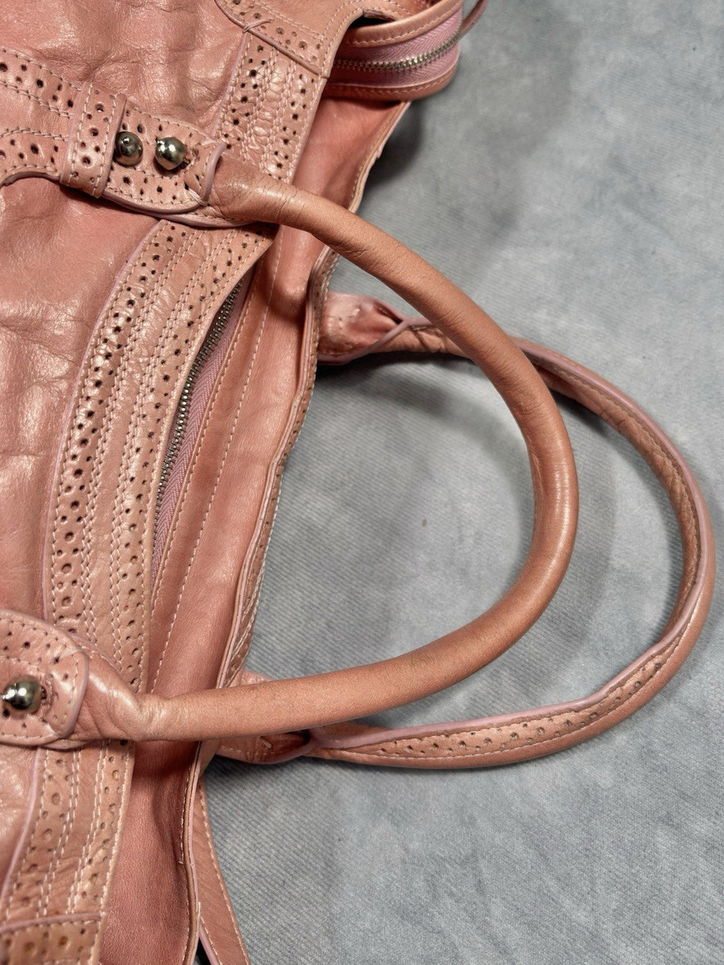 RARE Balenciaga City Bag Women`s Archive Y2K Avantgarde Pink Leather Medium Bag