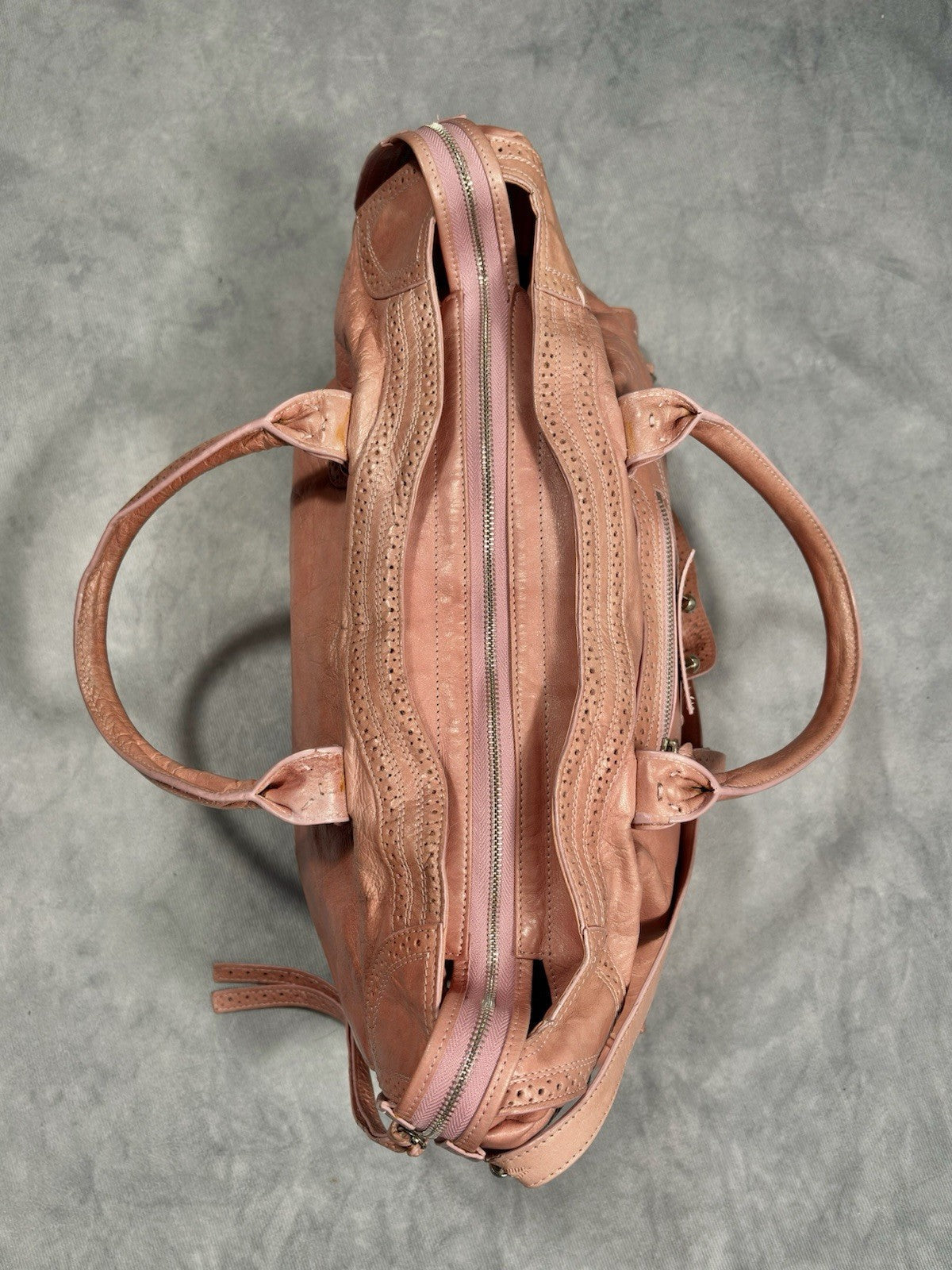 RARE Balenciaga City Bag Women`s Archive Y2K Avantgarde Pink Leather Medium Bag