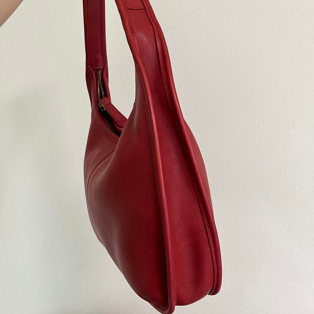 Vintage Coach Ergo Zip Hobo 9025 redYear made:...