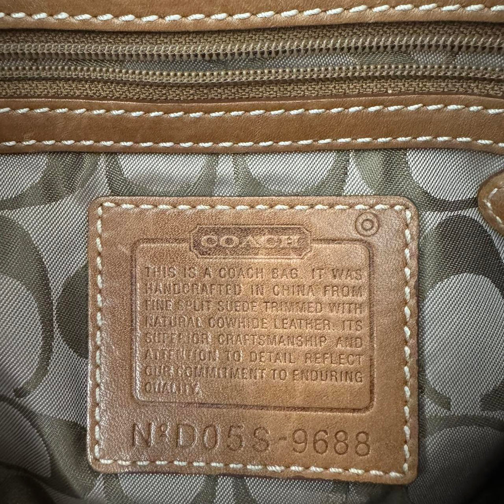 Vintage Y2K Coach tan suede leather soho bag!