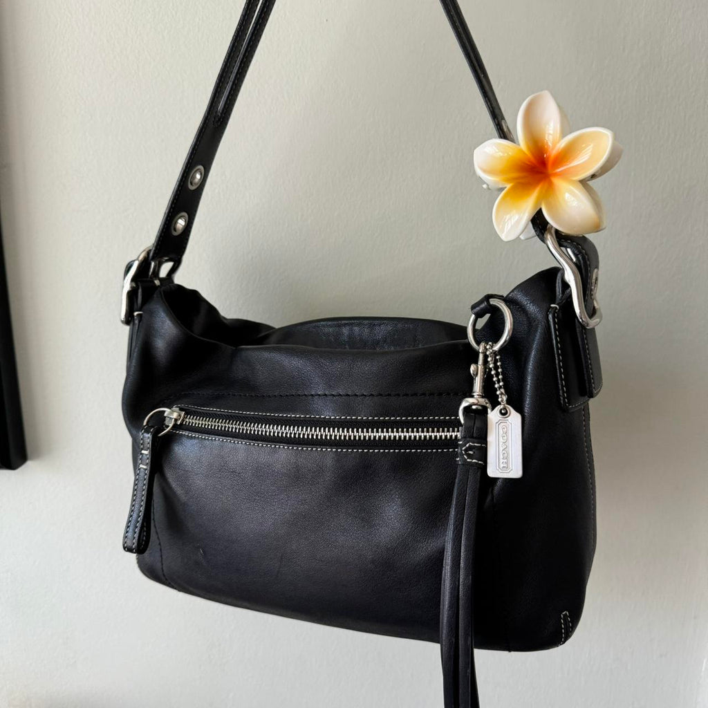 Vintage 90s black leather Coach Legacy East West zip shoulder bag!