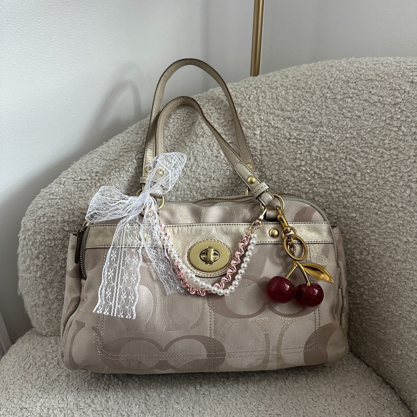 y2k coach beige monogram satchel bag