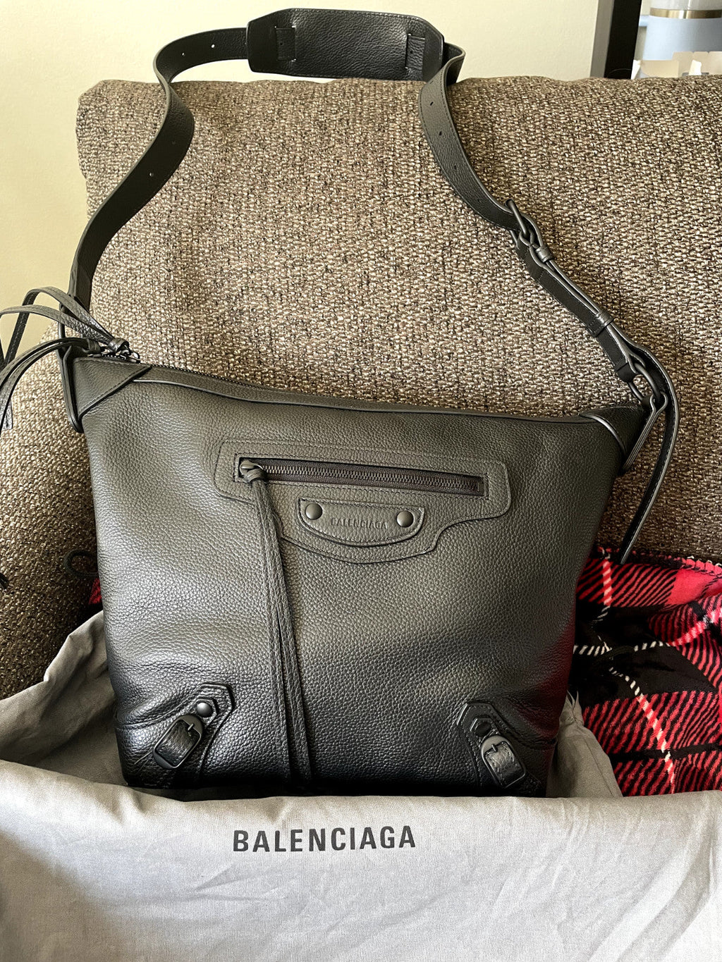 Balenciaga small Neo classic Leather Hobo Shoulder bag Black (Authentic)
