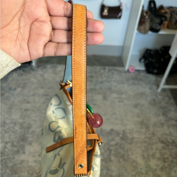 y2k coach hampton hobo clip