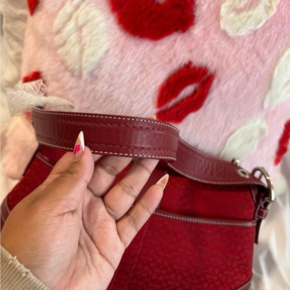 y2k coach red signature jacquard soho flap shoulder bag ♥️