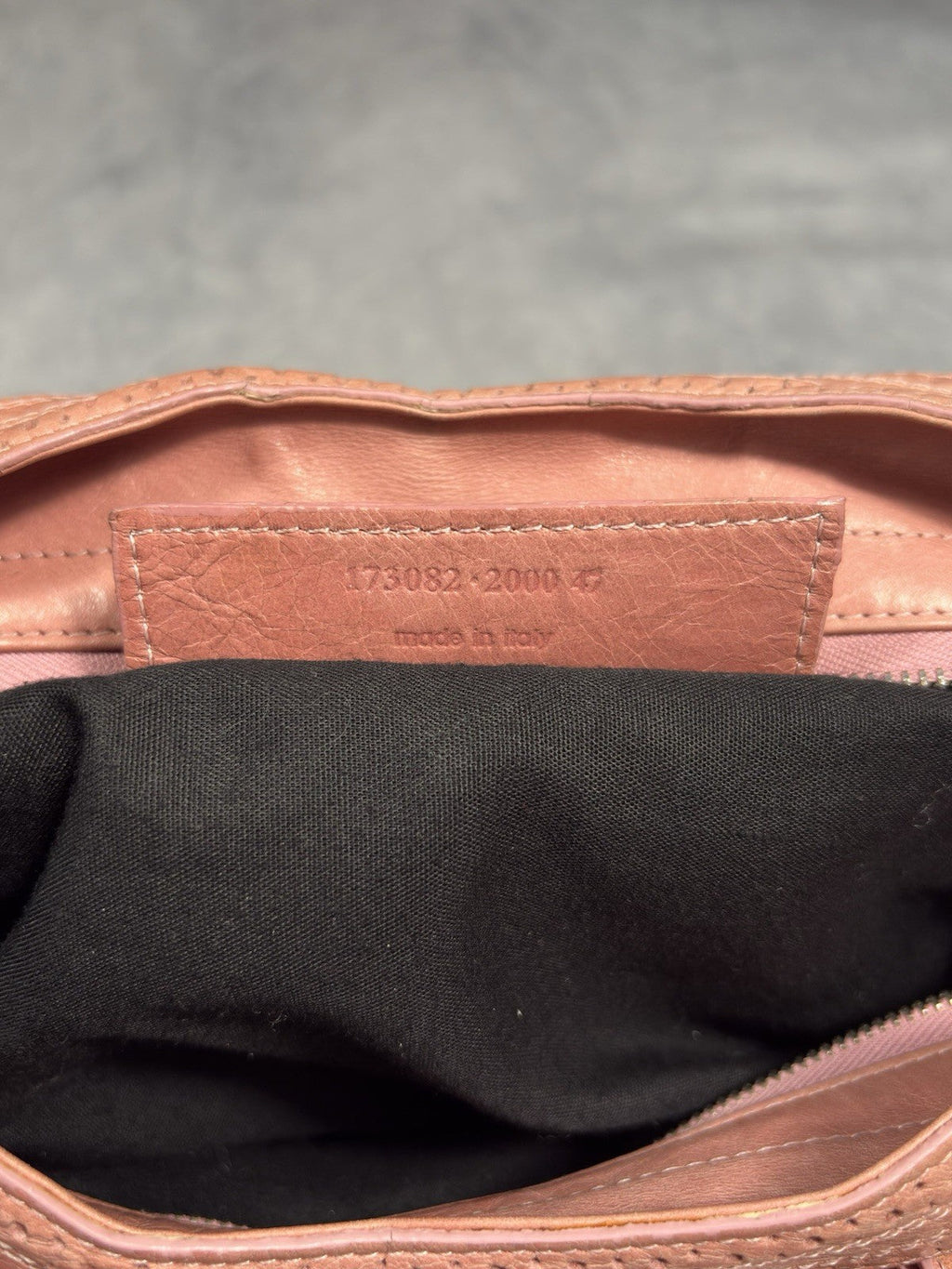 RARE Balenciaga City Bag Women`s Archive Y2K Avantgarde Pink Leather Medium Bag