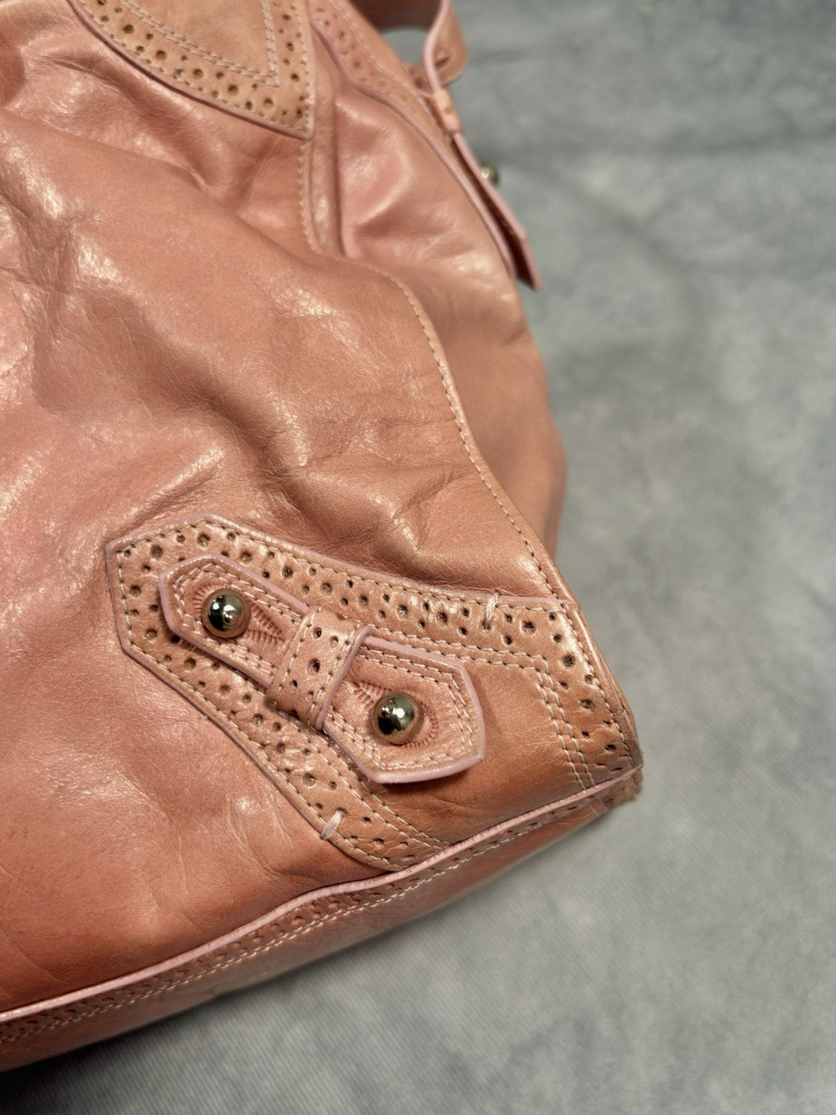RARE Balenciaga City Bag Women`s Archive Y2K Avantgarde Pink Leather Medium Bag