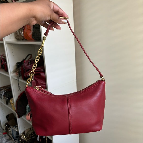 vintage coach demi legacy cherry red shoulder bag 🍒♥️
