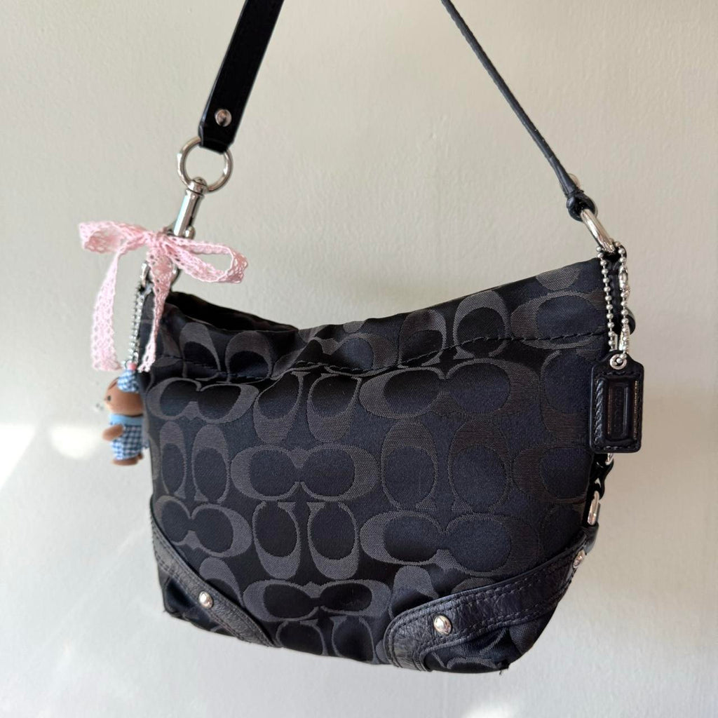 Vintage Y2K Coach Carly Signature black jacquard monogram shoulder bag!