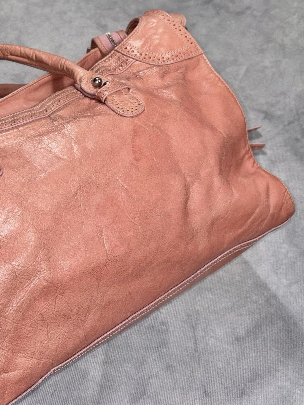 RARE Balenciaga City Bag Women`s Archive Y2K Avantgarde Pink Leather Medium Bag